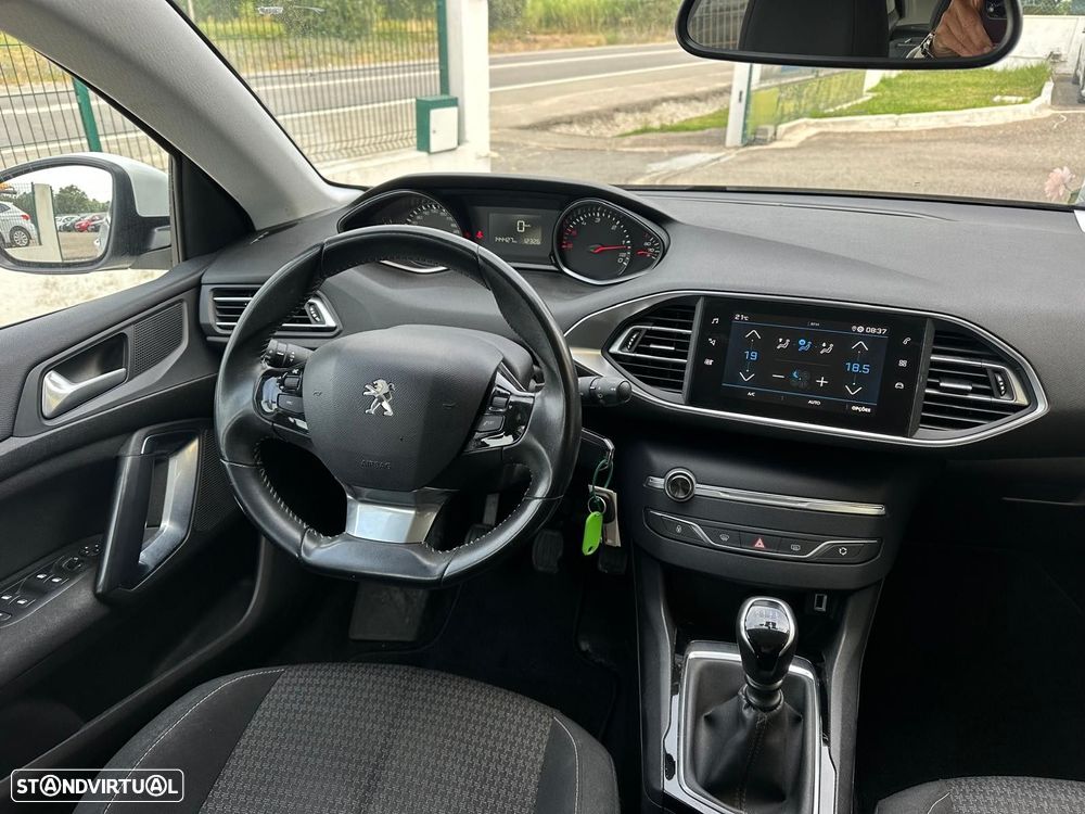 Peugeot 308 1.5 BlueHDi Style - 16