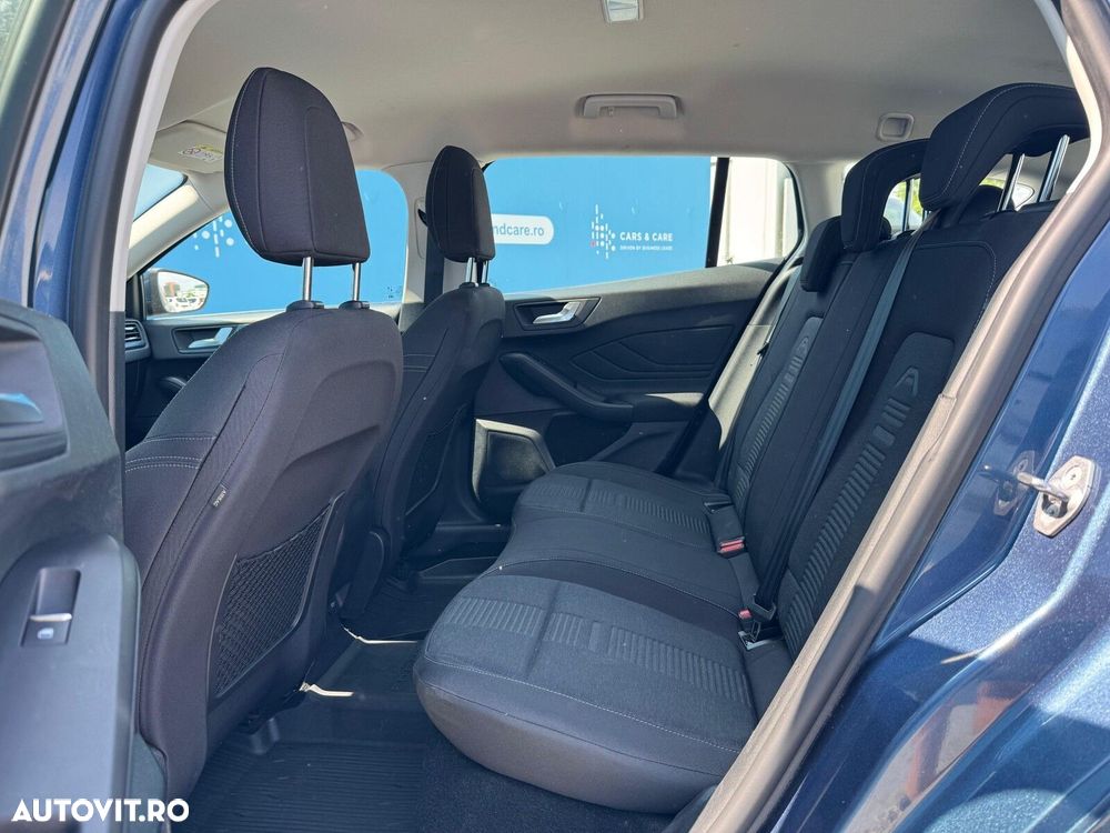 Ford Focus 1.0 EcoBoost Titanium - 9