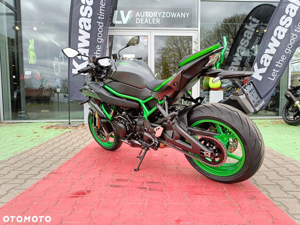 Kawasaki H2 - 5