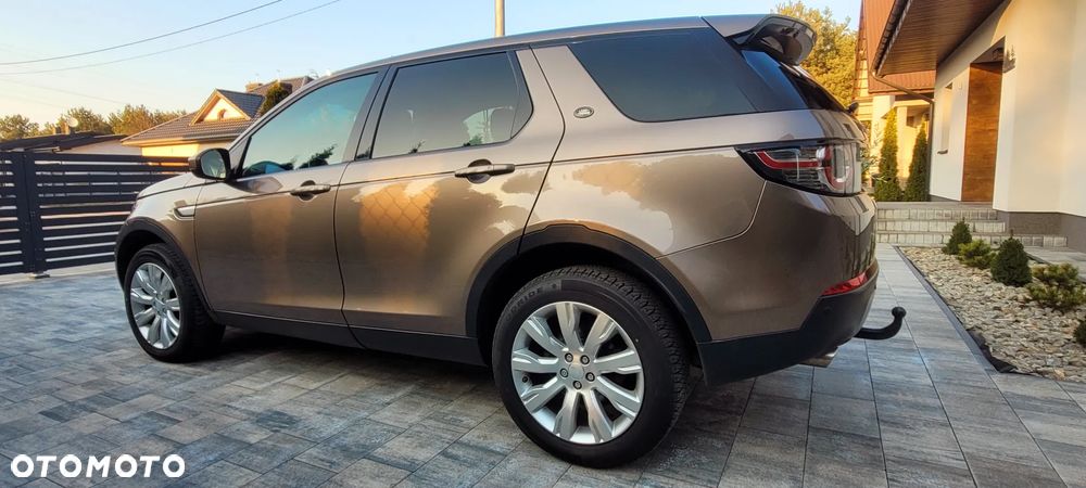Land Rover Discovery Sport TD4 HSE - 17