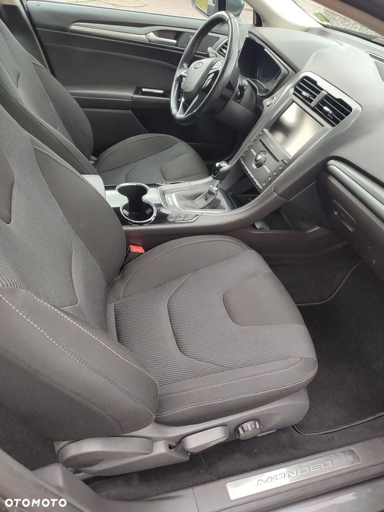 Ford Mondeo - 12