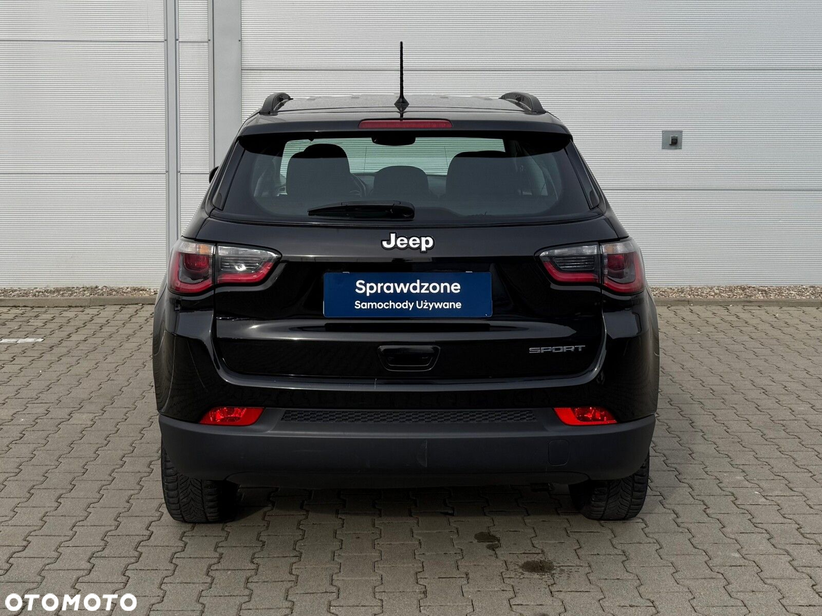 Jeep Compass 1.4 TMair Sport FWD S&S - 8