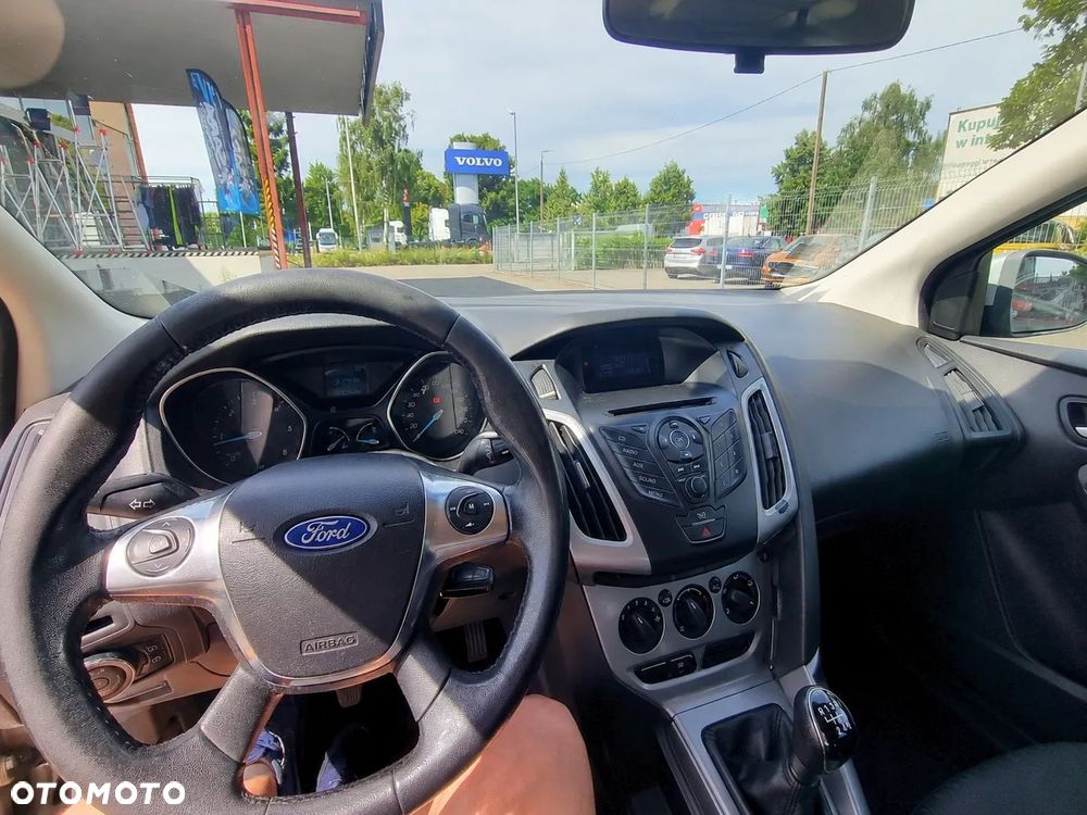 Ford Focus 1.6 TDCi Ambiente - 7