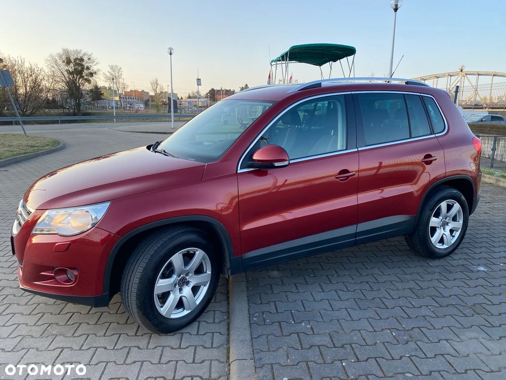 Volkswagen Tiguan 2.0 TDI DPF 4Motion Sport & Style - 4