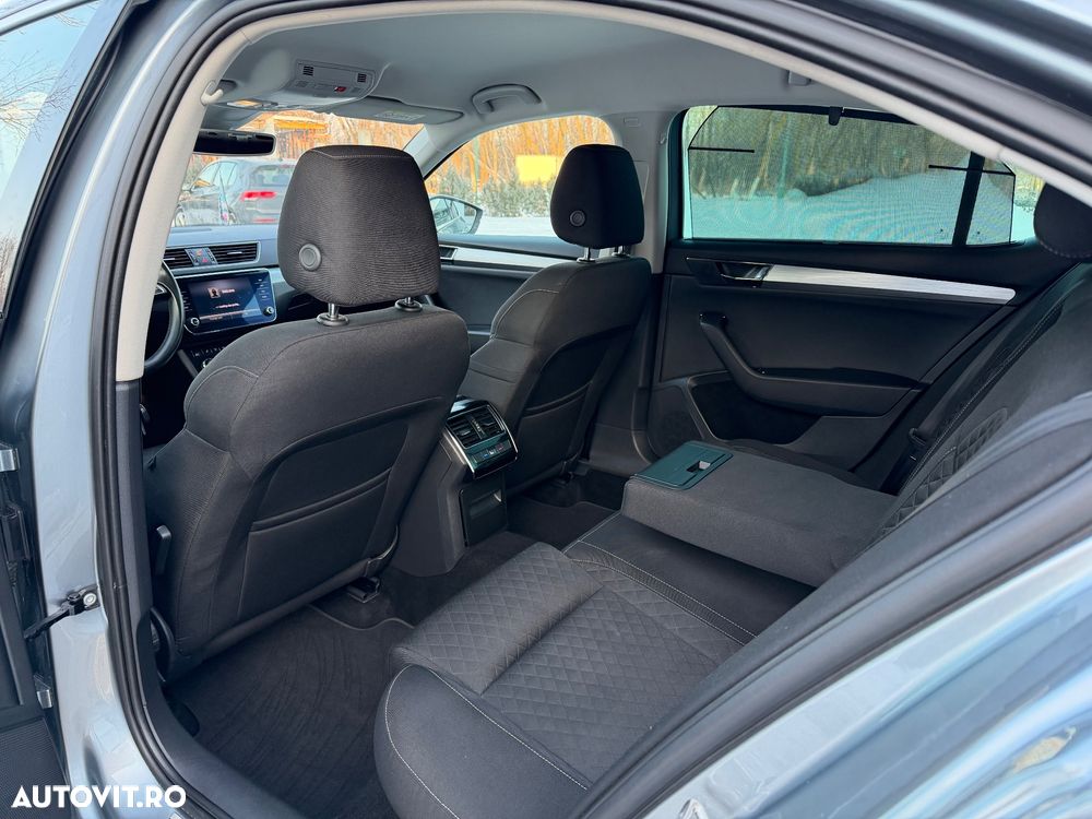 Skoda Superb 1.4 TSI DSG Ambition - 7