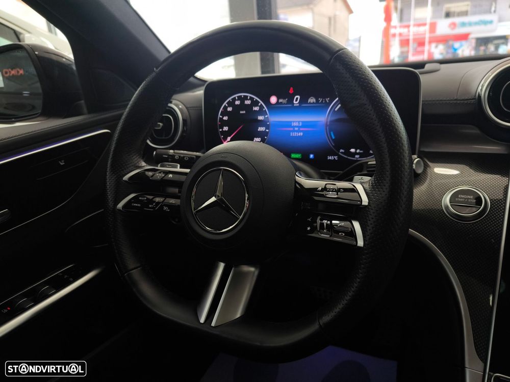 Mercedes-Benz C 300 e AMG Line - 19
