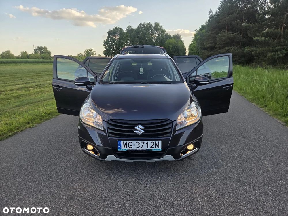 Suzuki SX4 Classic 1.6 VVT 4x4 Comfort - 4