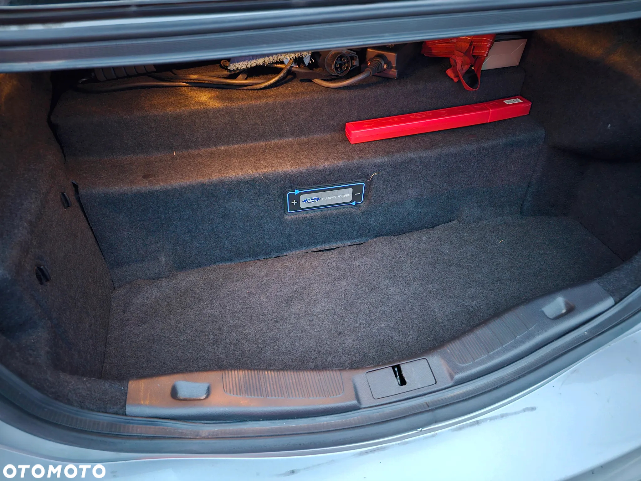 Ford Mondeo - 12