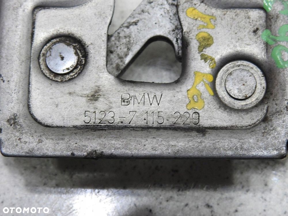 ZAMEK MASKI BMW 3 E90 7115229 - 9
