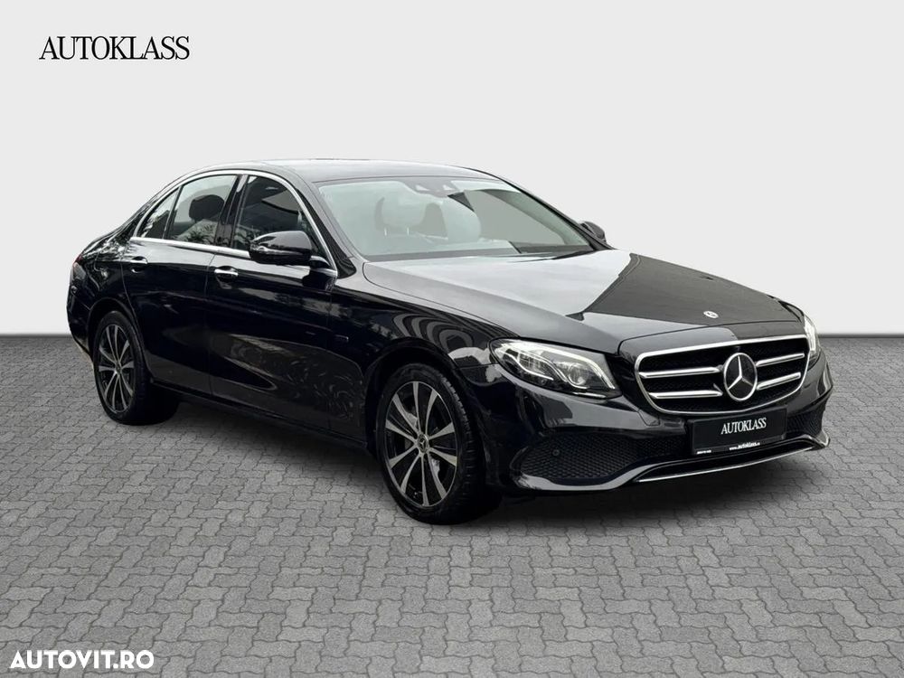 Mercedes-Benz E 300 Aut. - 3