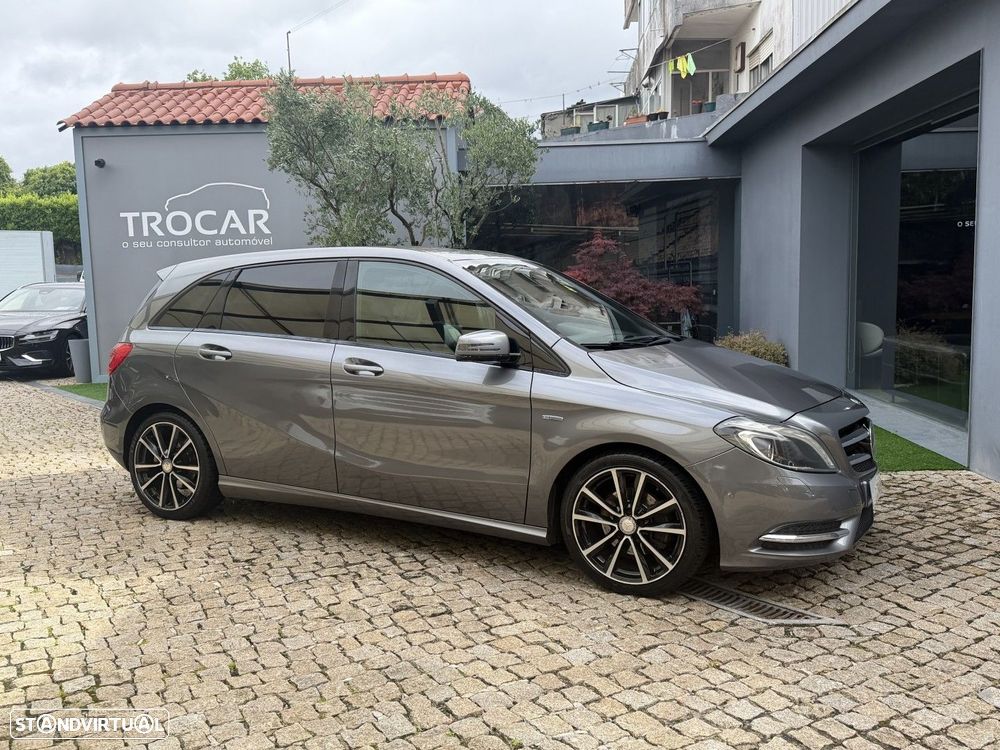 Mercedes-Benz B 180 CDI BlueEFFICIENCY - 4