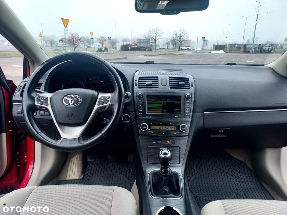 Toyota Avensis 2.0 D-4D Sol plus+NAVI - 12