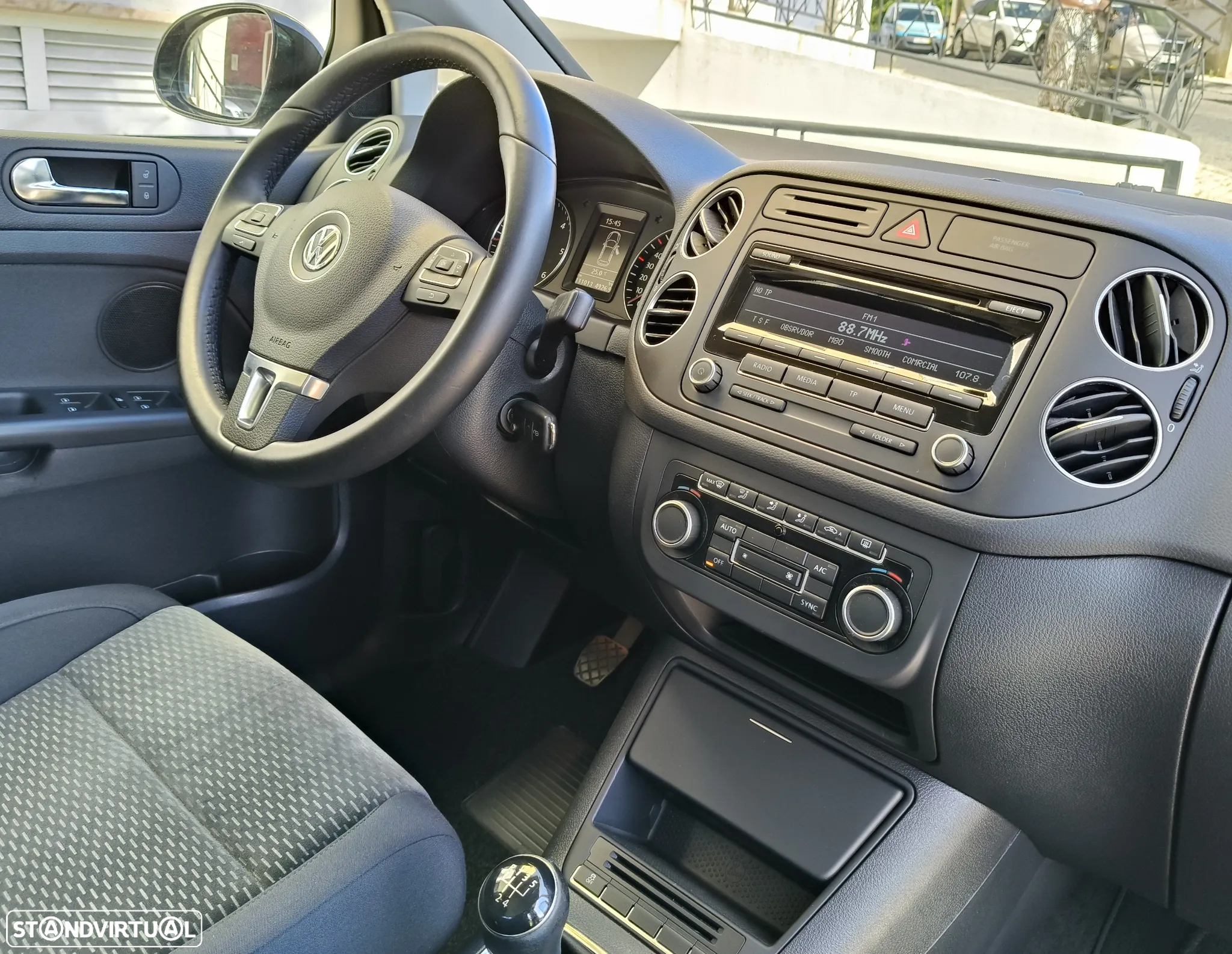 VW Golf Plus 1.6 TDi Style - 19