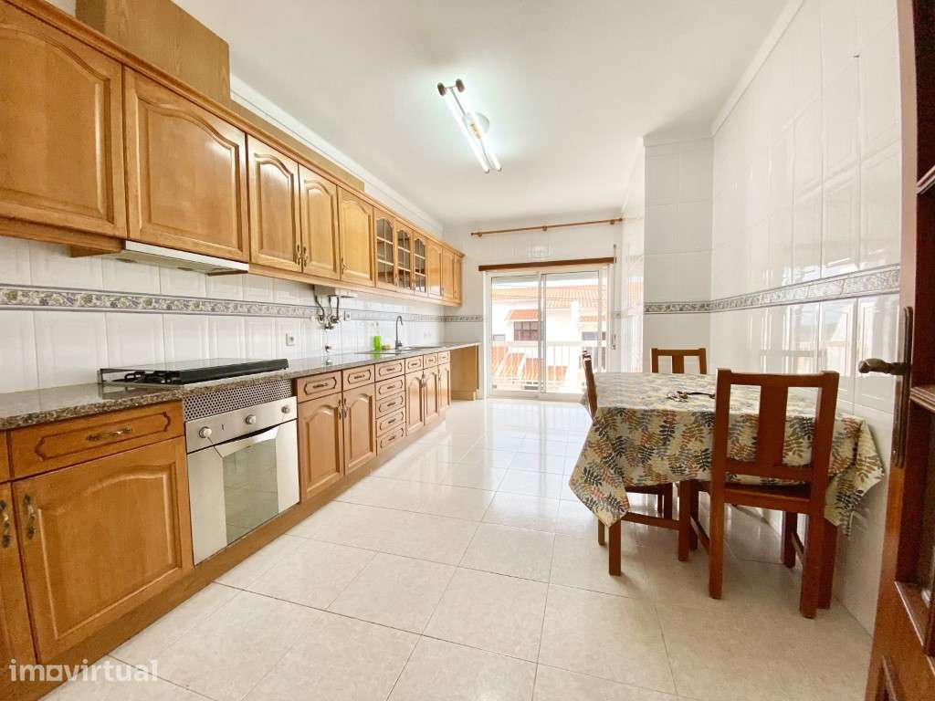 Apartamento T3 para arrendamento anual em Sítio da Nazaré - Grande imagem: 5/17