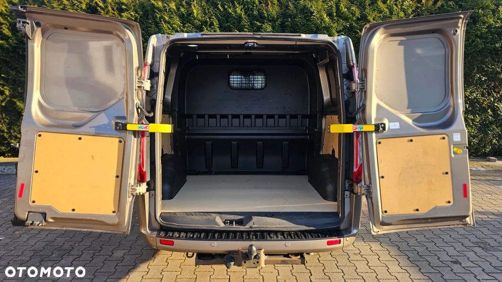 Ford Transit Custom - 38