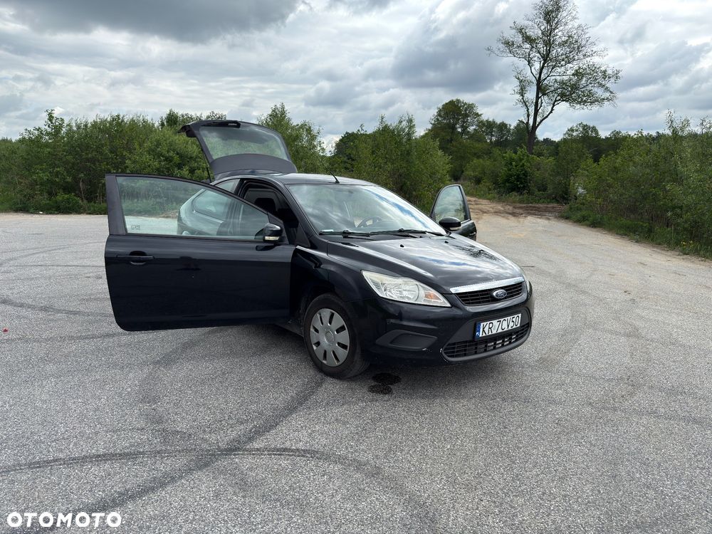 Ford Focus 1.6 TDCi DPF Ambiente - 6