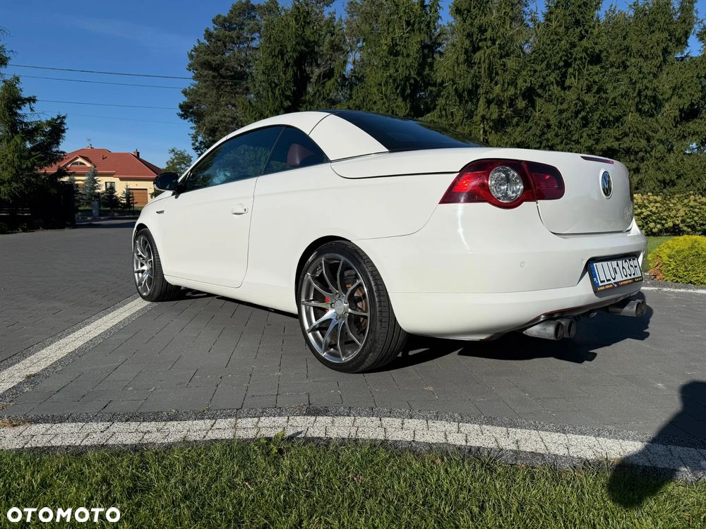 Volkswagen Eos 2.0 Turbo FSI - 17