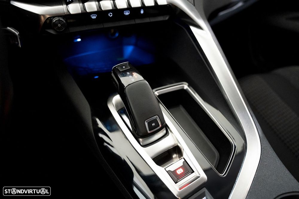 Peugeot 3008 1.2 PureTech Allure EAT8 - 9