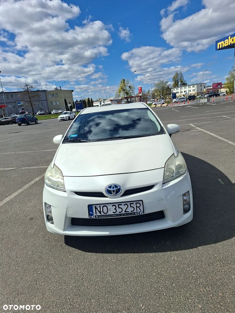 Toyota Prius 1.8 HSD Luna - 2