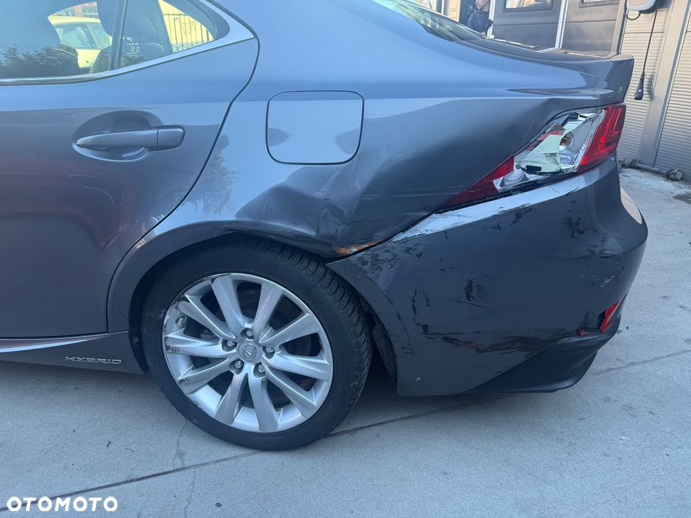 Lexus IS 300h Comfort EU6 - 26