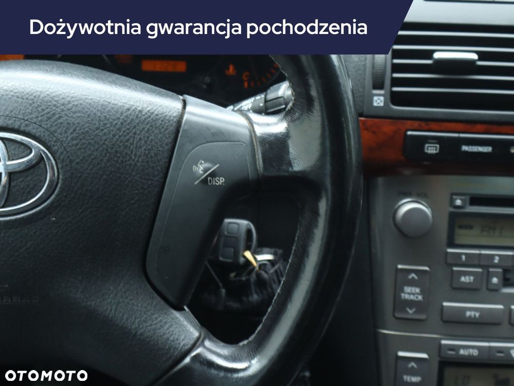 Toyota Avensis - 21