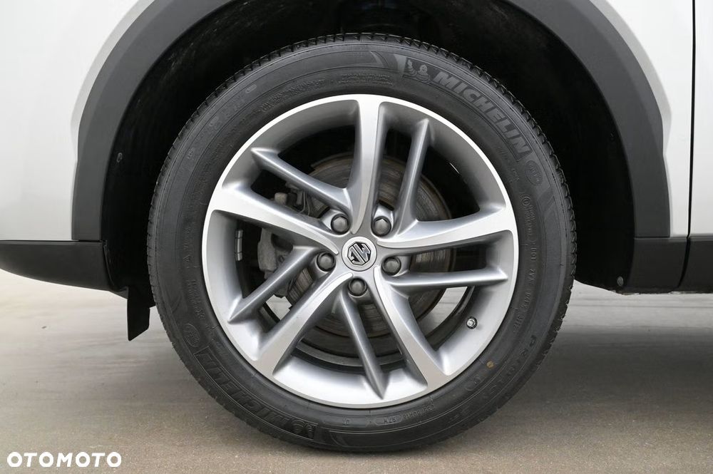 MG HS PHEV - 16