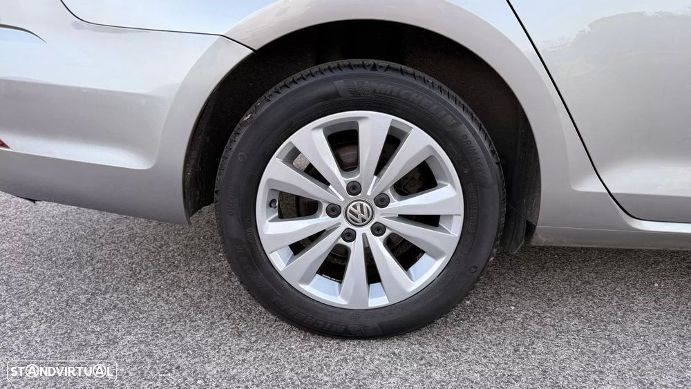 VW Golf Variant 1.6 TDi Highline - 18