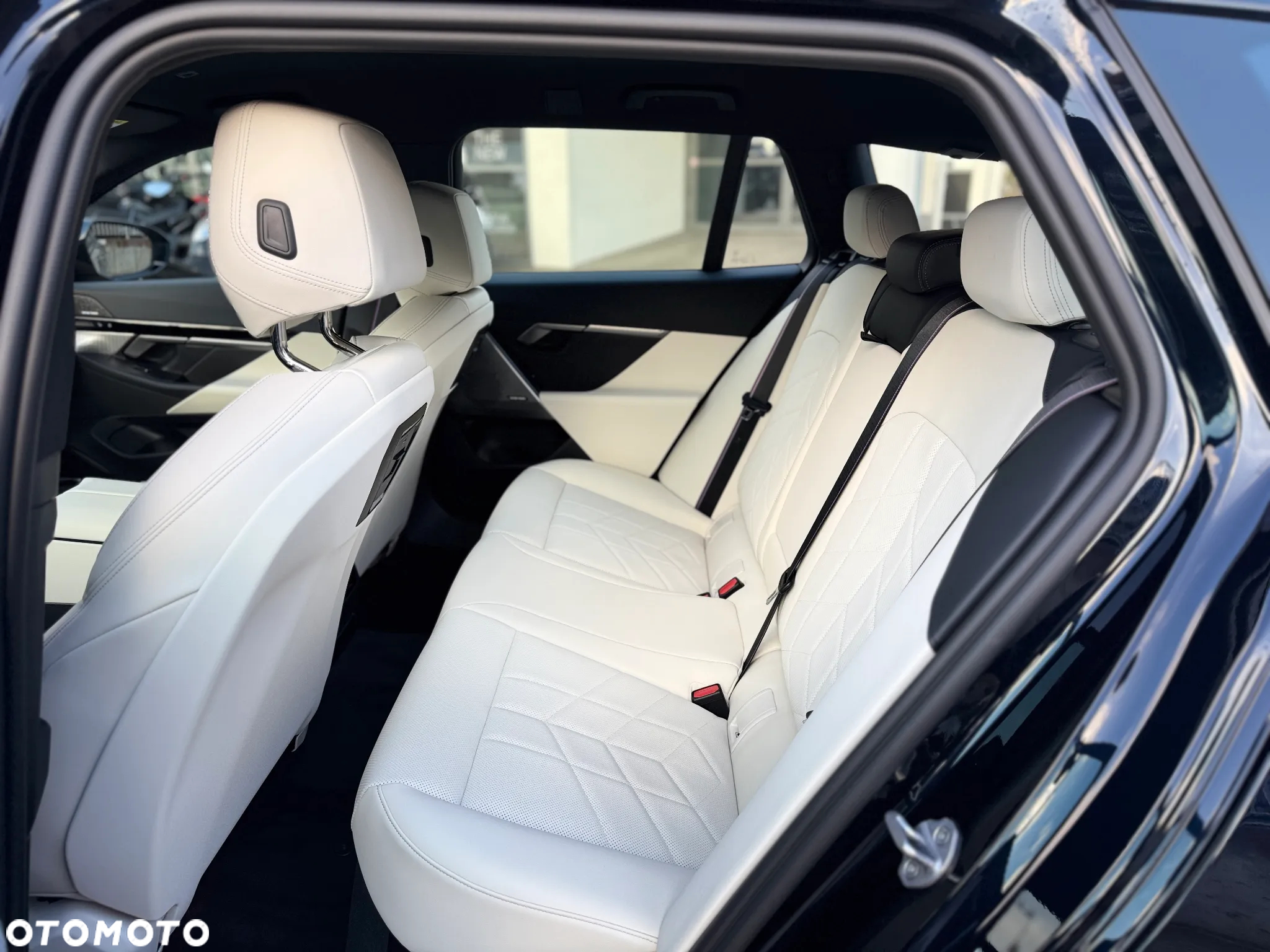BMW Seria 5 - 17
