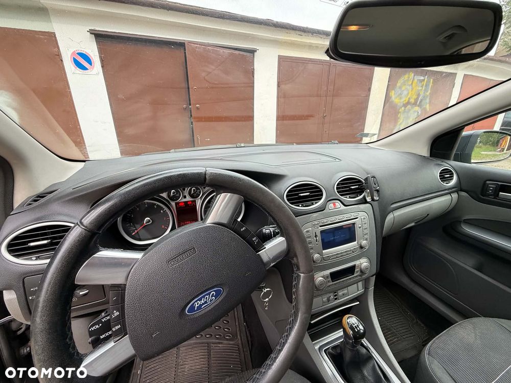 Ford Focus 1.6 16V Titanium - 5