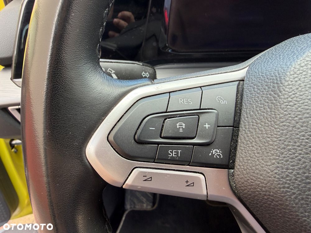 Volkswagen Golf 1.5 TSI EVO Style - 38
