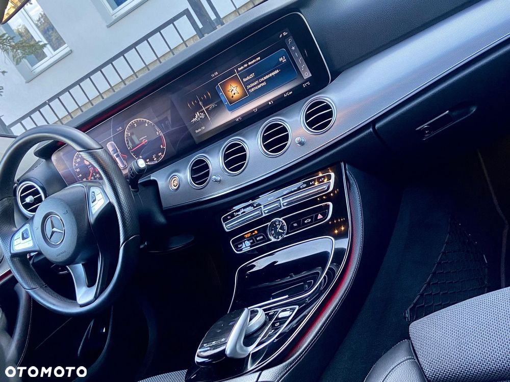 Mercedes-Benz Klasa E 220 d 9G-TRONIC AMG Line - 15