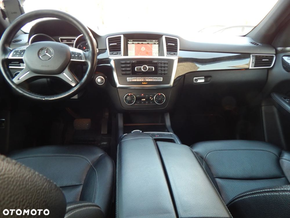Mercedes-Benz ML 350 BlueTEC 4MATIC 7G-TRONIC - 8