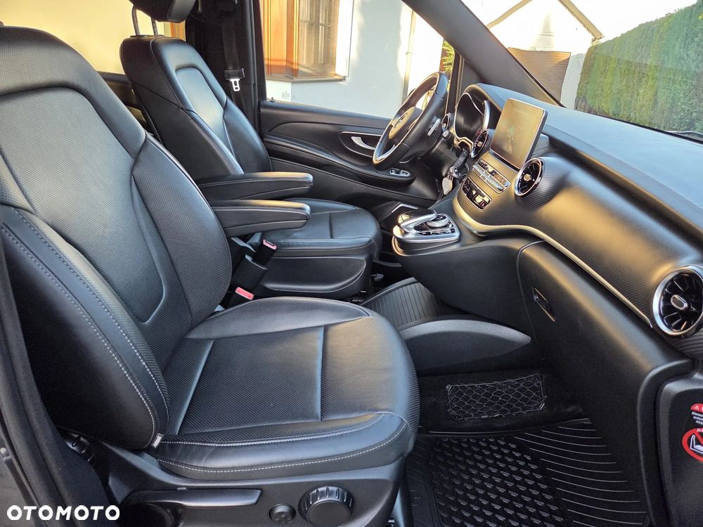 Mercedes-Benz Klasa V 300 d 4-Matic Avantgarde 9G-Tronic (d³ugi) - 16