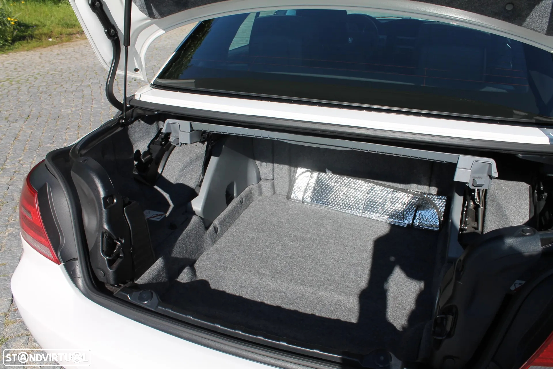 BMW 320 d Cabrio - 25