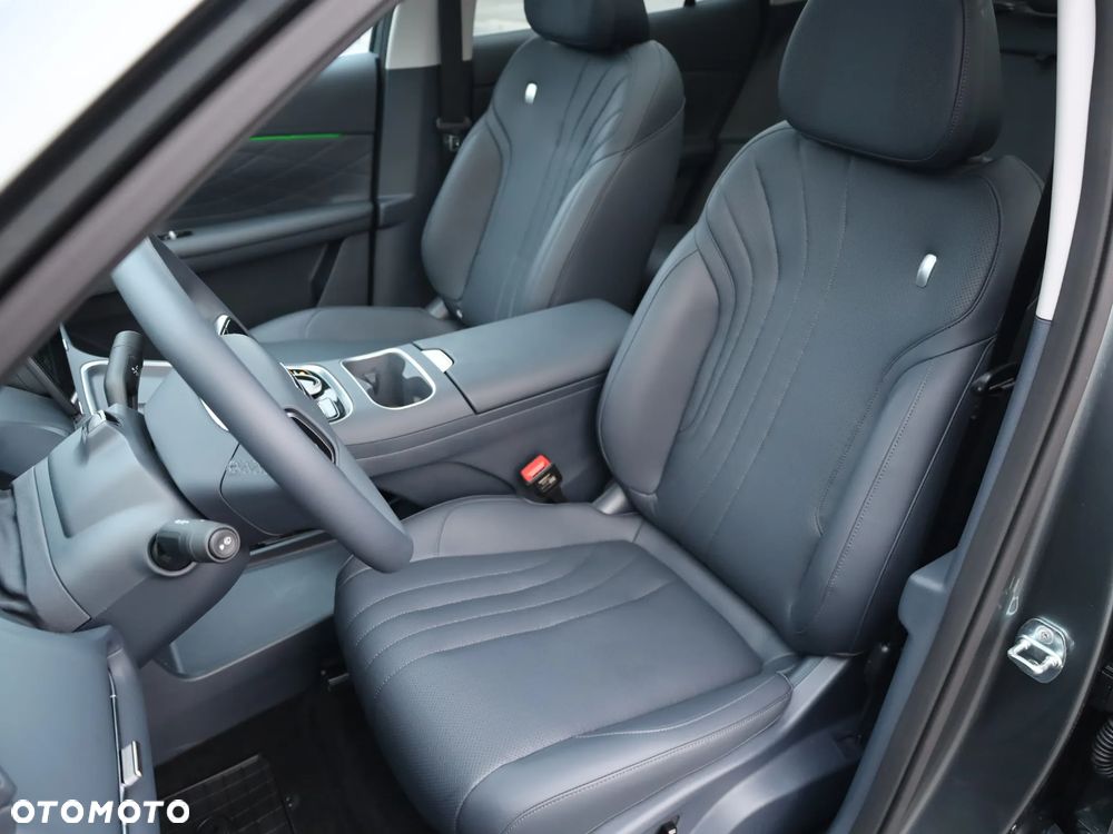 Geely Starray EM-i 1.5 PHEV Max - 16