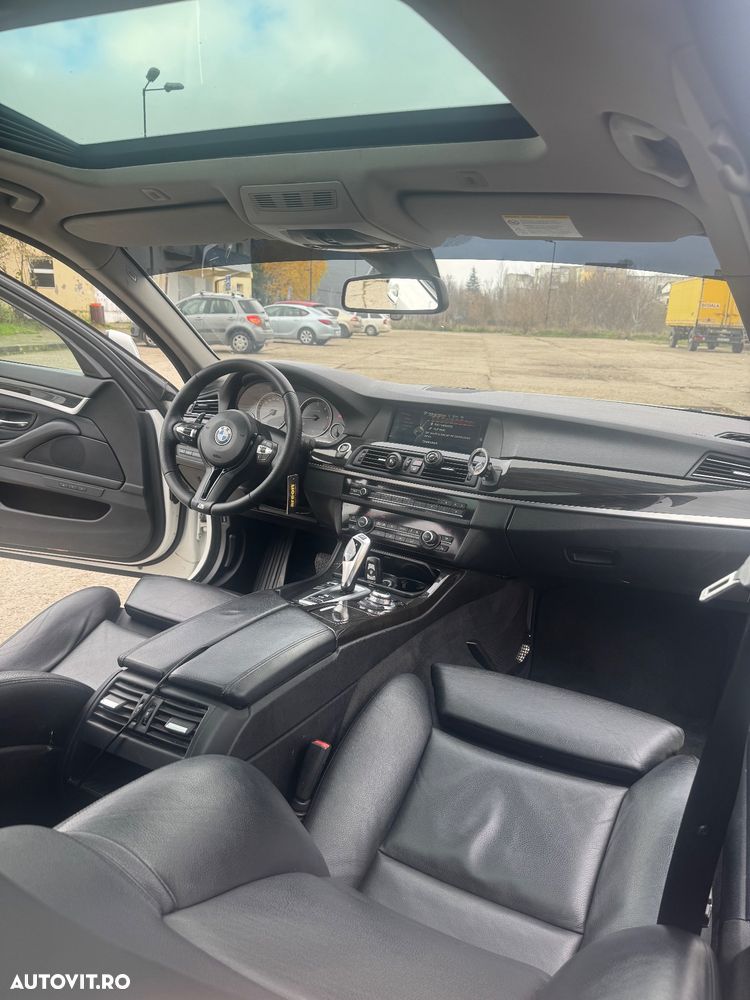 BMW Seria 5 530d Touring Sport-Aut. Modern Line - 11