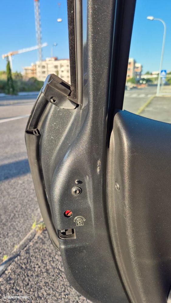Citroën C3 1.6 BlueHDi Feel - 14