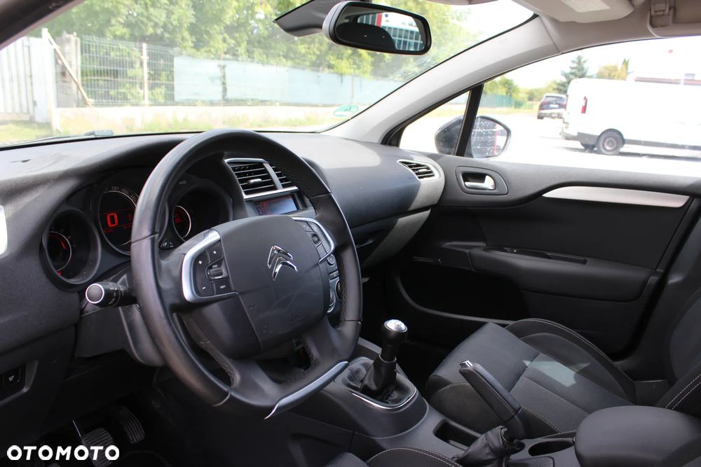 Citroën C4 1.6 VTi Attraction - 13