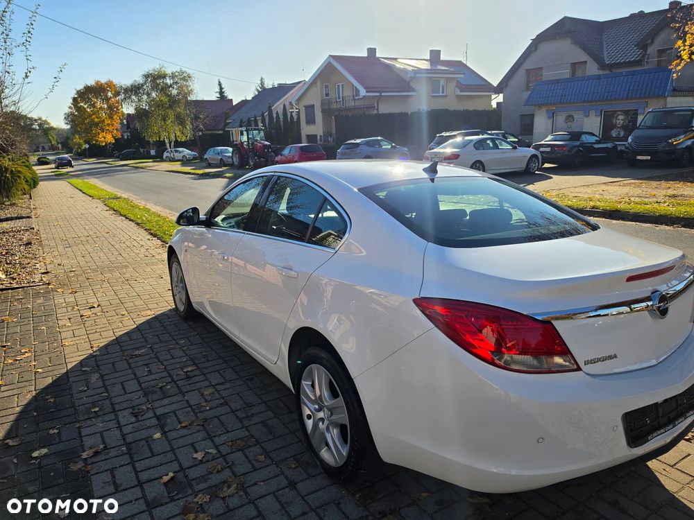 Opel Insignia - 4