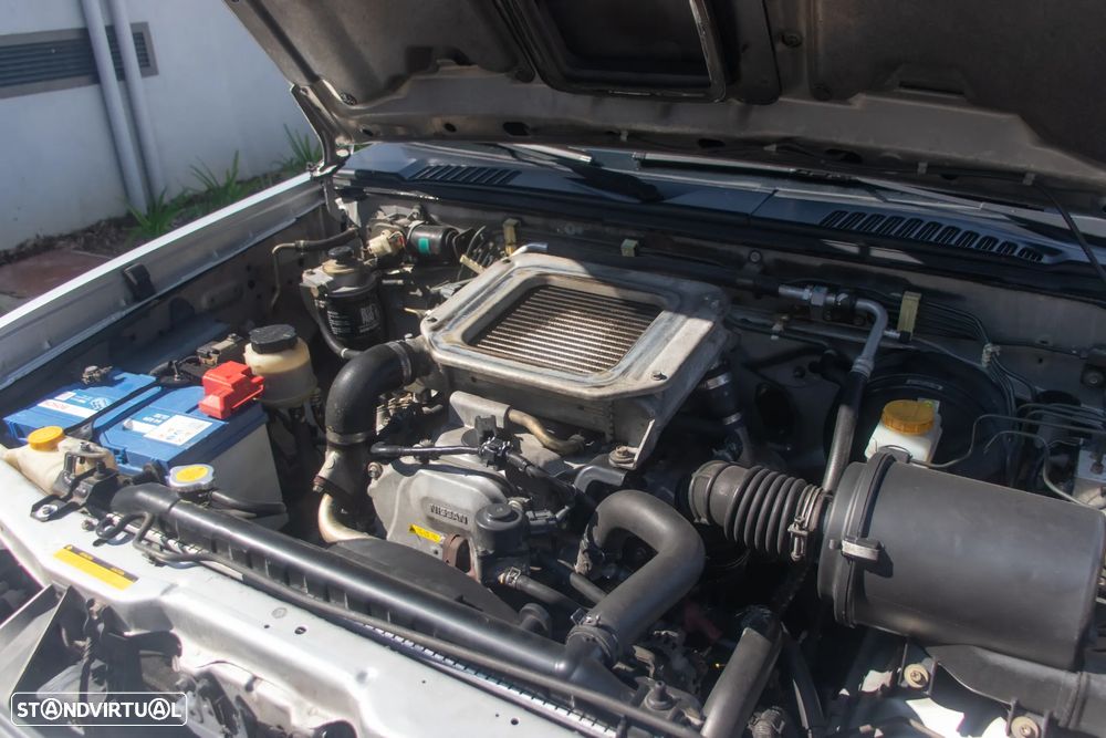 Nissan Navara 2.5 dCi CD Pilot - 19
