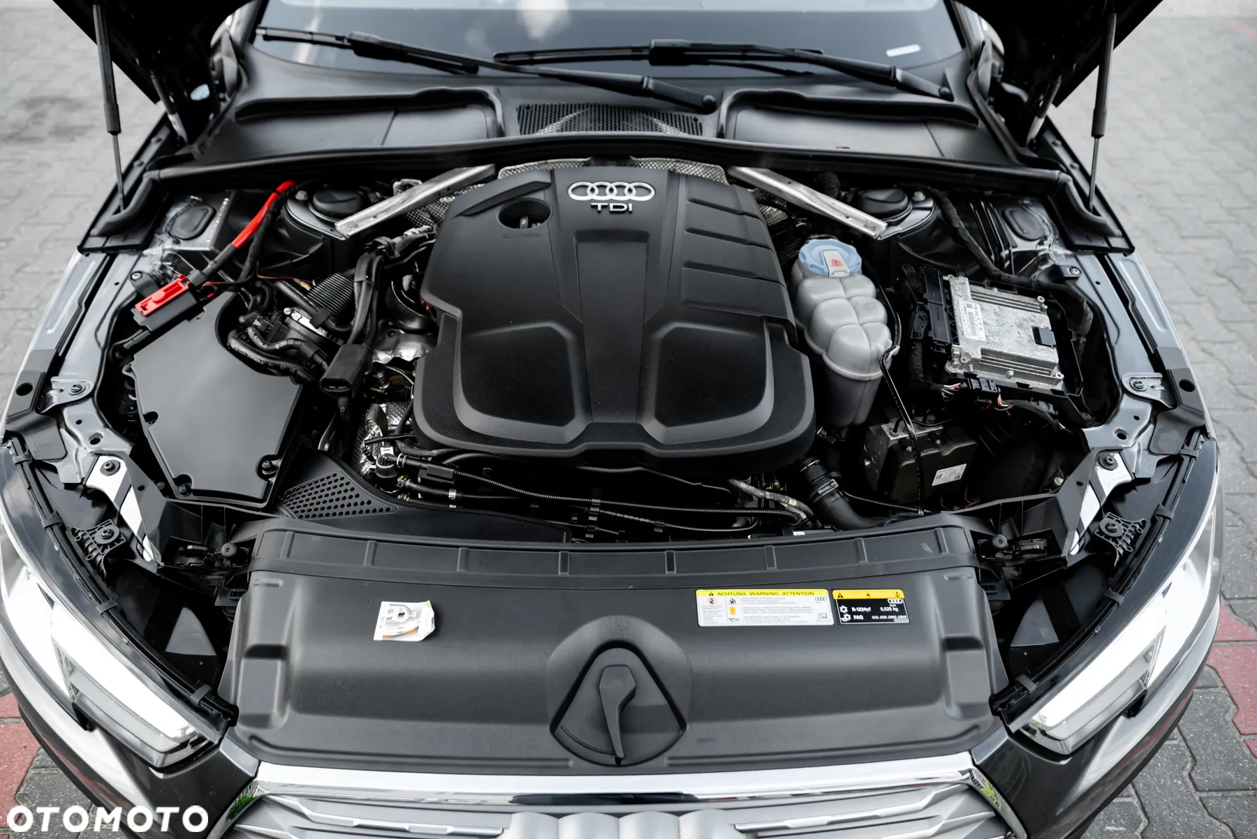 Audi A4 Avant 40 TDI quattro S tronic S line - 38