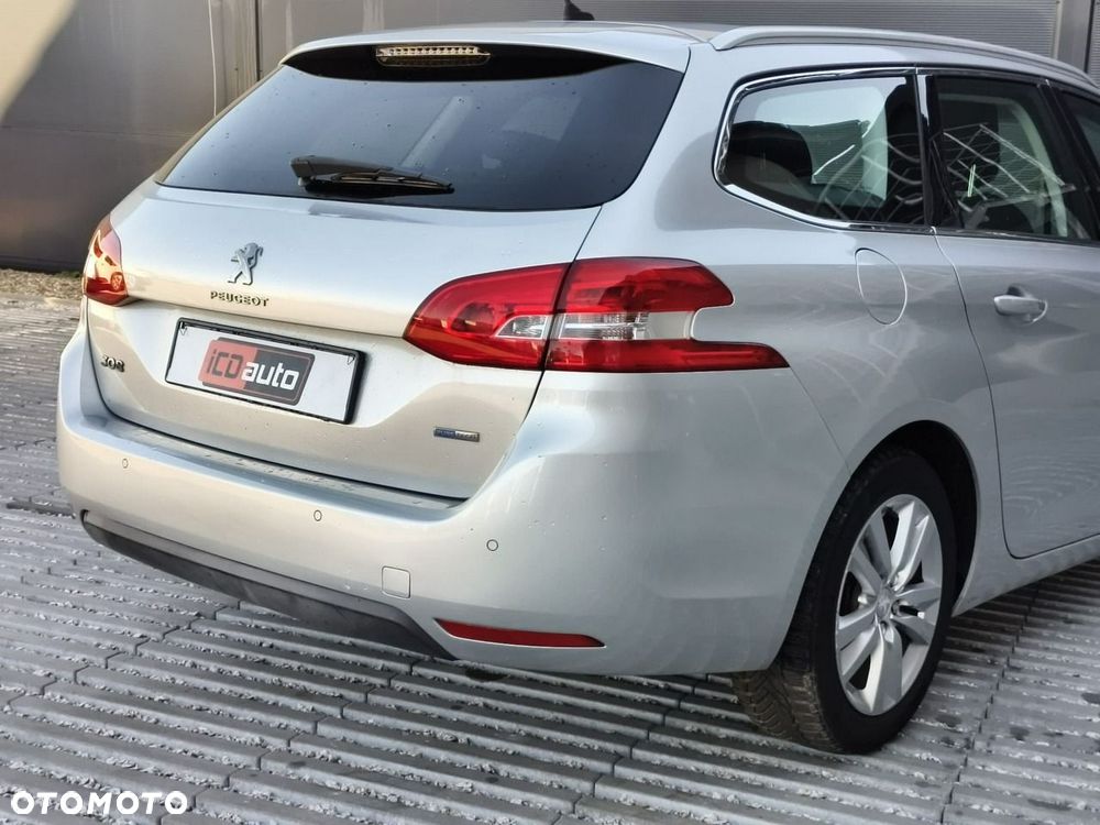 Peugeot 308 - 7