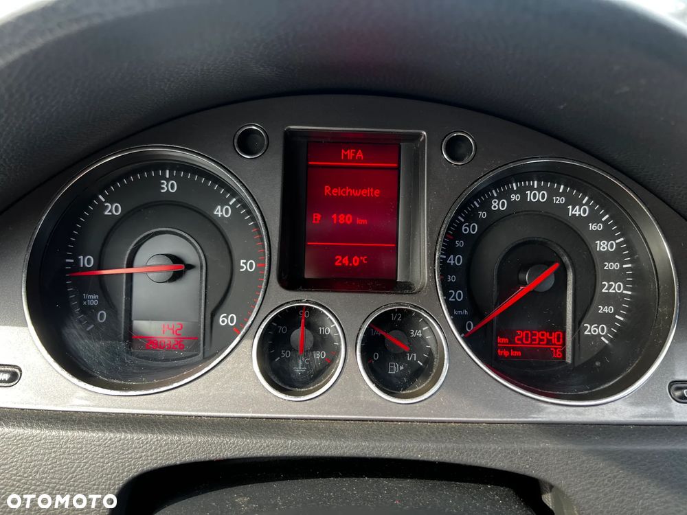 Volkswagen Passat 1.9 TDI DPF Comfortline - 7