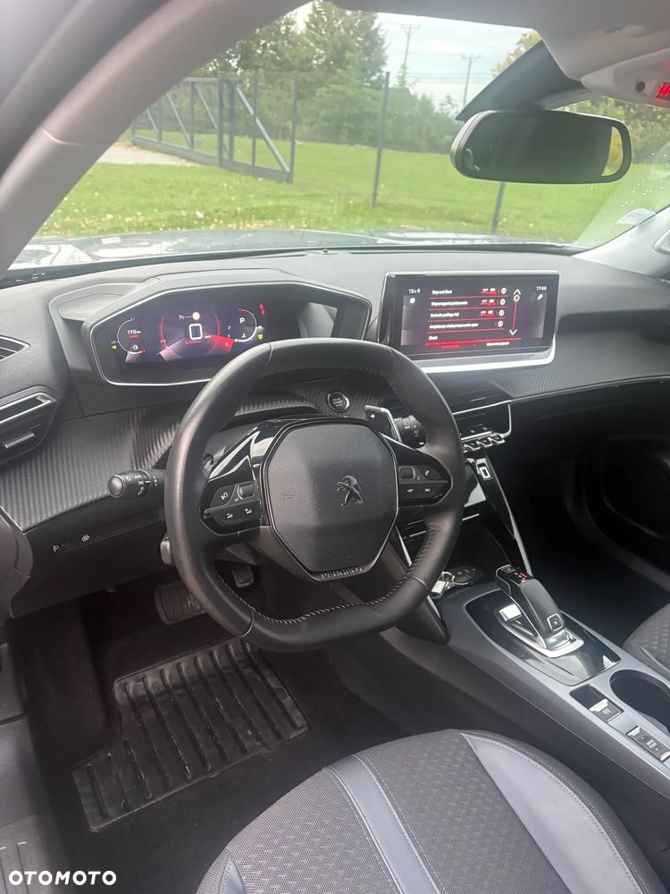 Peugeot 2008 PureTech 130 EAT8 Allure - 15