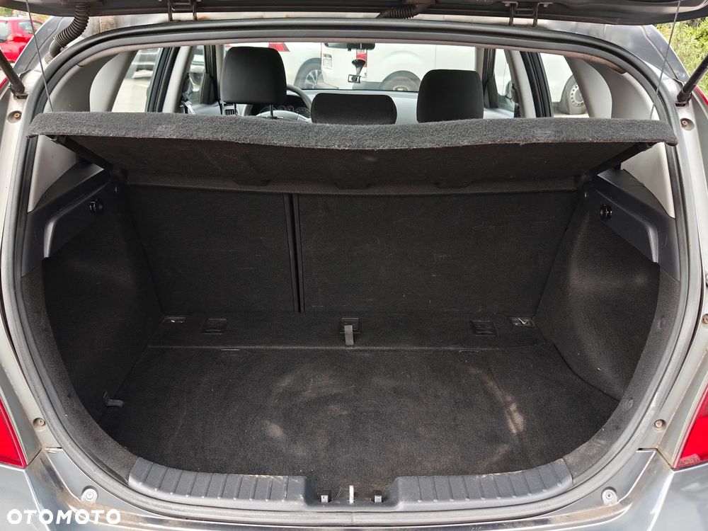 Hyundai i30 i30cw 1.6 CRDi Edition Plus - 17