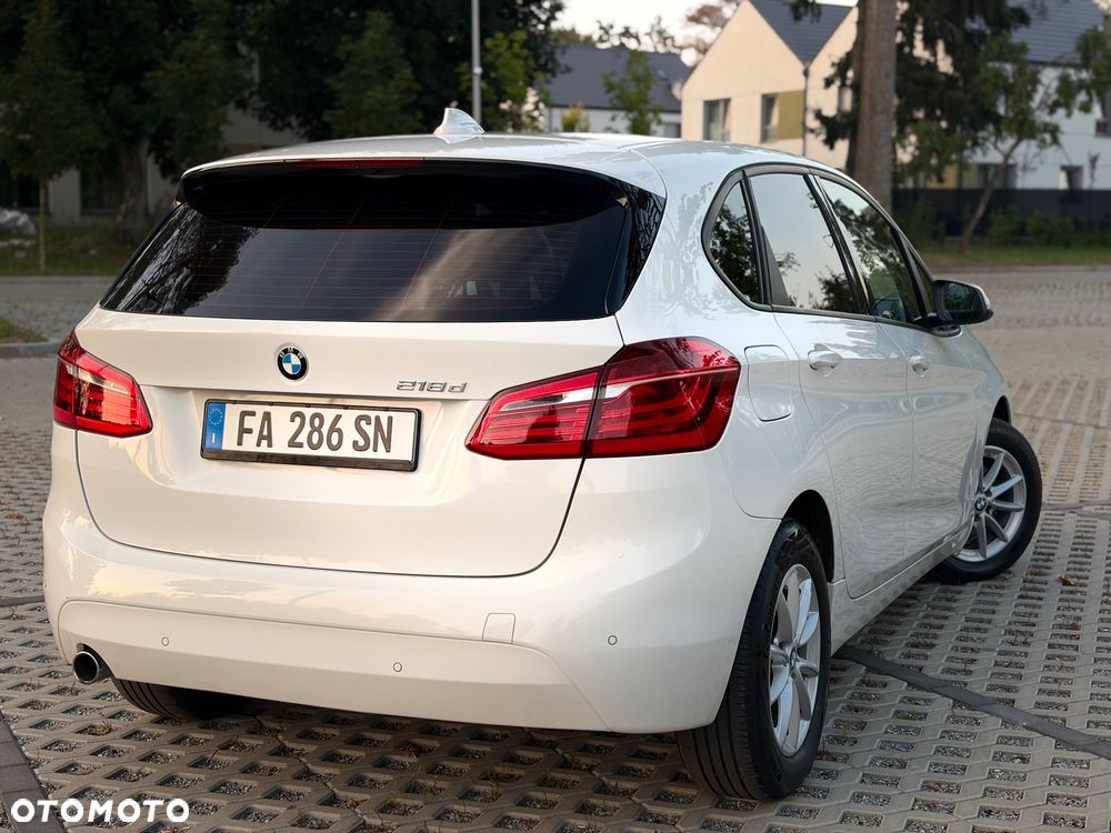BMW Seria 2 218d Sport-Aut Advantage - 16
