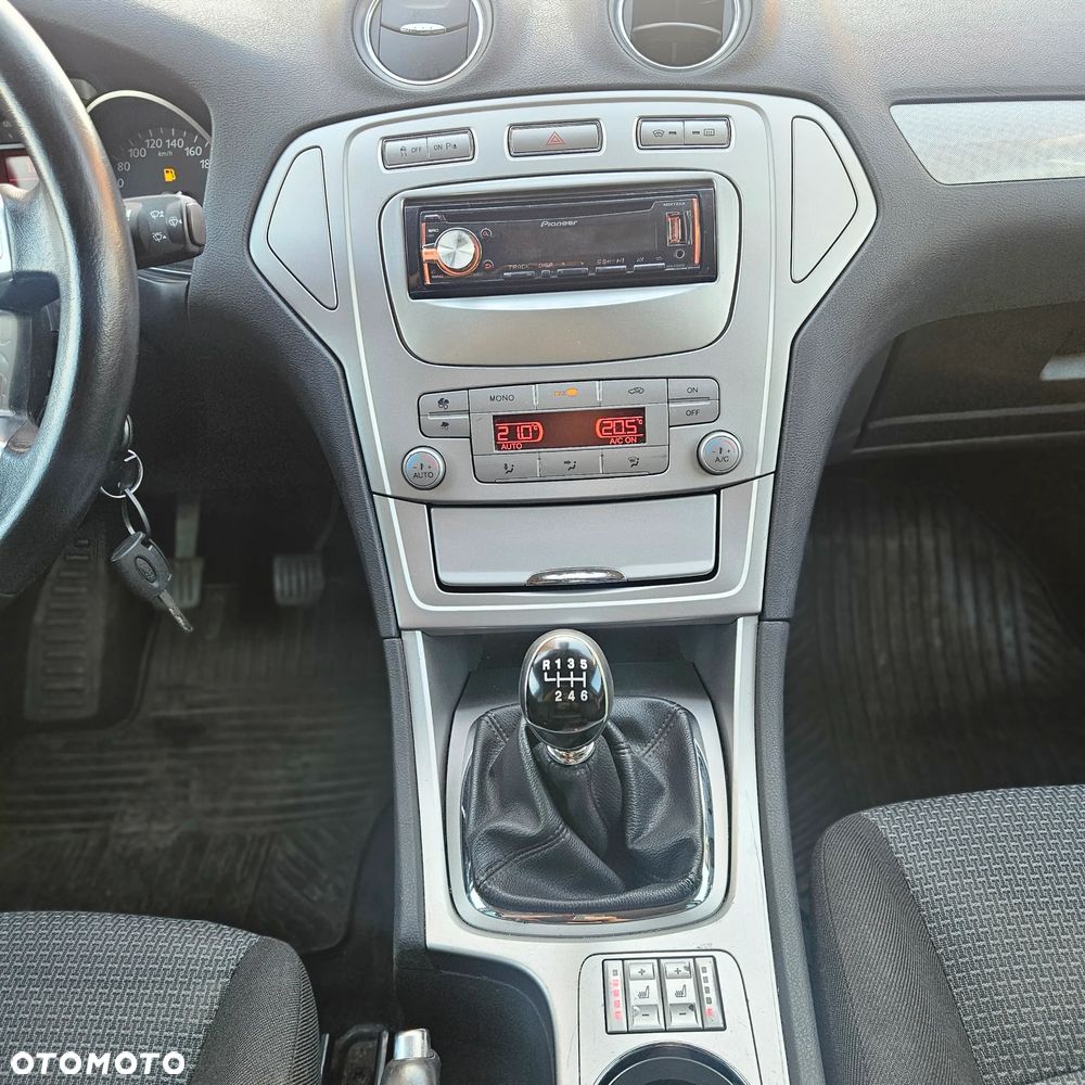 Ford Mondeo SW 2.0 TDCi Business Edition - 18