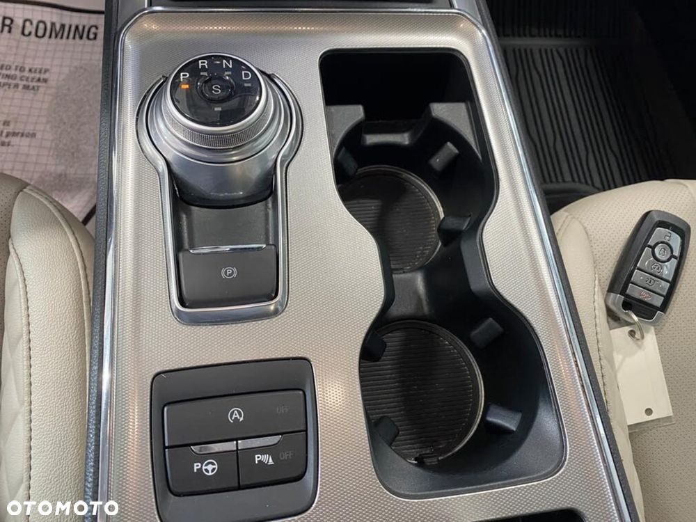 Ford Edge - 15