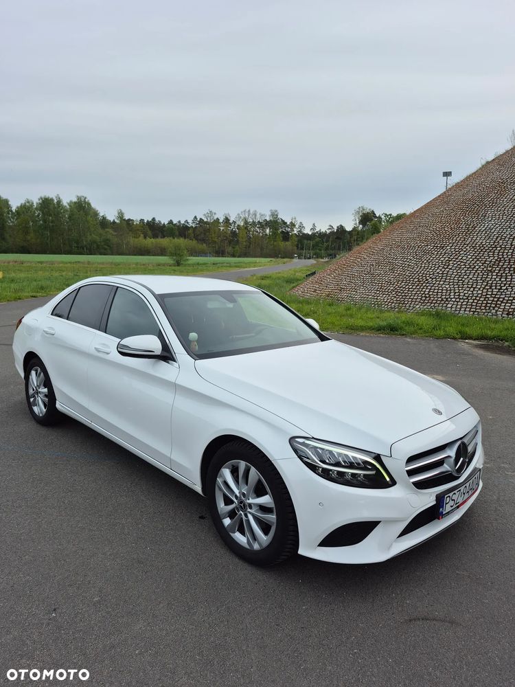 Mercedes-Benz Klasa C 220 d 4MATIC 9G-TRONIC - 12