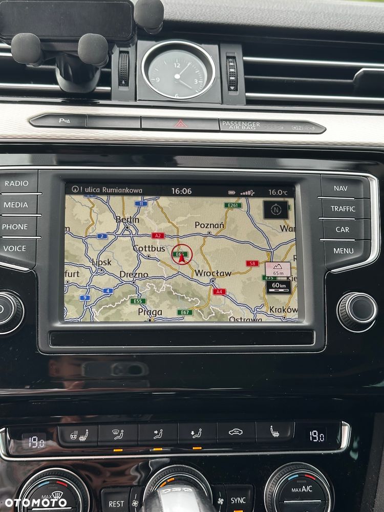Volkswagen Passat 2.0 TDI BMT Highline DSG - 25